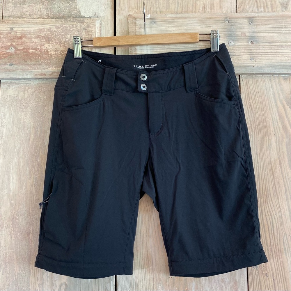 Columbia Omni-Shield Black Hiking Shorts 6 Regular